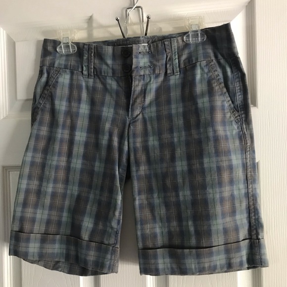 Abercrombie & Fitch Pants - Abercrombie & Fitch Plaid Shorts Size 4